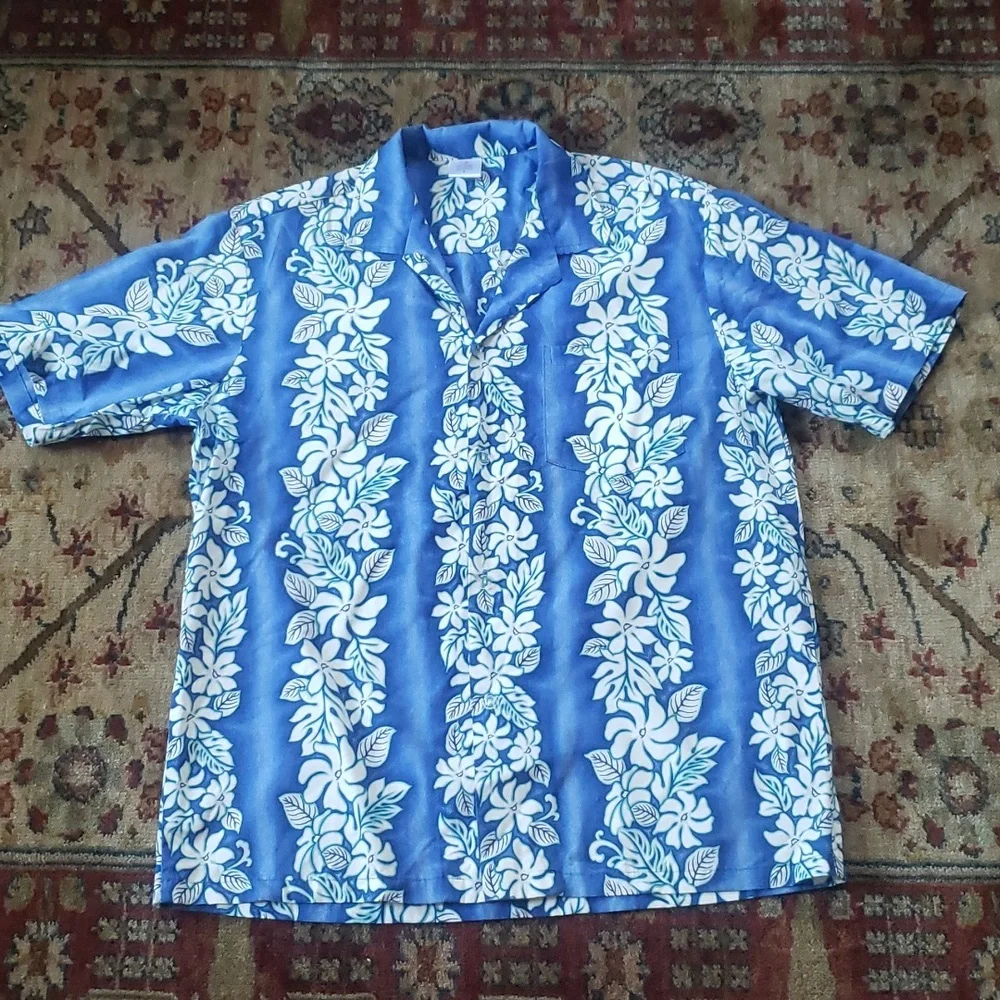 Blue Hawaiian Shirt Button up - Picture 1 of 4